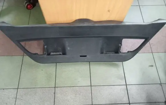 Seat Leon (1P) Tailgate/boot lid cover trim 1P0867601 1P0867606