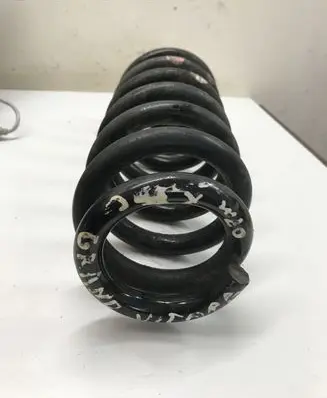 Suzuki Grand Vitara II Rear coil spring