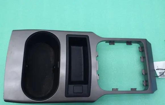 Subaru Outback Other center console (tunnel) element 92134AJ00A