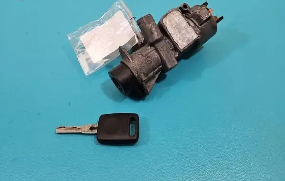 Audi A4 S4 B5 8D Ignition lock IMPRK1405502