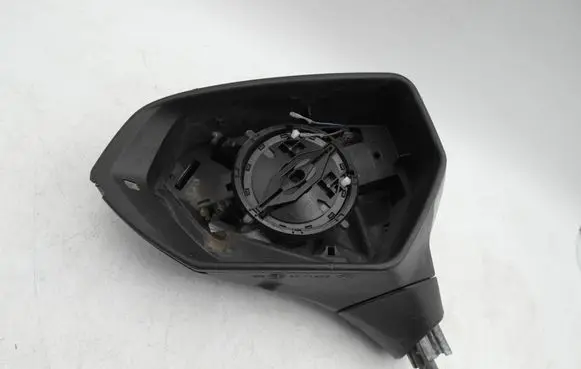 Cupra Formentor Front door electric wing mirror E90411825