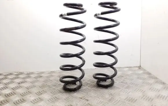 Volkswagen PASSAT B8 Rear coil spring 3Q0511115AJ
