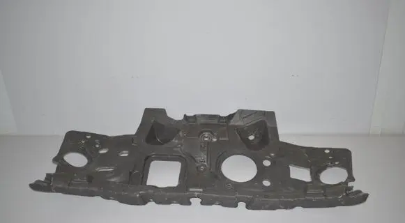 Engine bonnet/hood sound/heat insulation