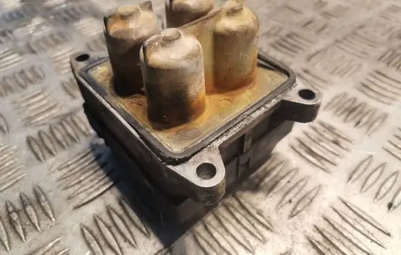 Mercedes-Benz S W220 Electric auxiliary coolant/water pump