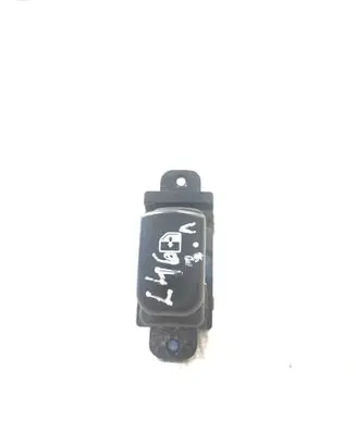 Hyundai i20 (PB PBT) Electric window control switch