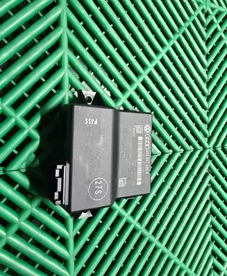 Audi A4 S4 B8 8K Gateway control module 8R0907468N 8R0907468C 2840747606300