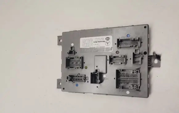 Mercedes-Benz GLC X253 C253 SAM control unit A2229006014