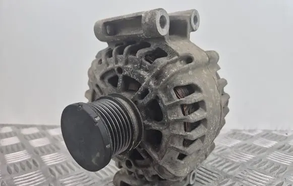 Mercedes-Benz E W212 Generator/alternator A0009063000