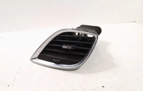 Dashboard side air vent grill/cover trim