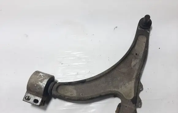 Opel Insignia A Front lower control arm/wishbone