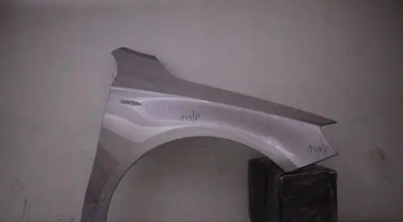 Mercedes-Benz A W176 Fender mounting bracket A2058800118