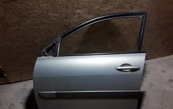 Renault Megane II Front door