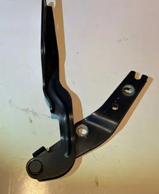Volkswagen Golf VII Engine bonnet/hood hinges 5G0823301B