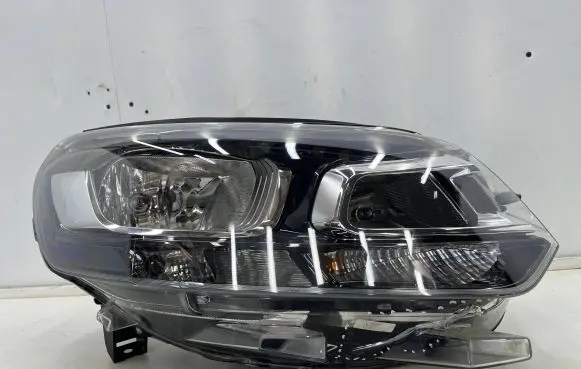 Citroen Jumpy Headlight/headlamp 9808567680