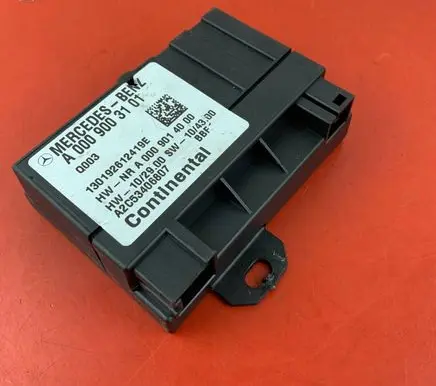Mercedes-Benz A W176 Fuel injection pump control unit/module A0009003101