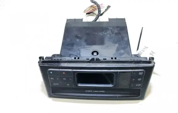 Renault Laguna I Climate control unit 7700414647a 9140010251