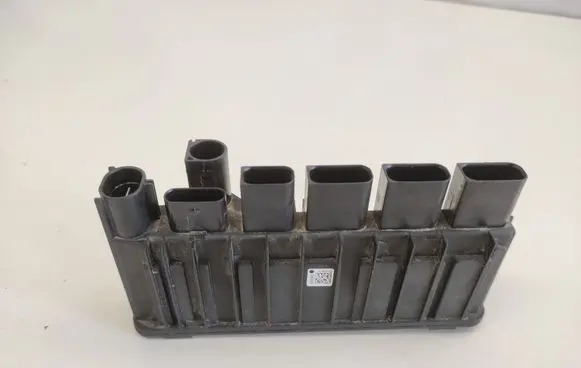 BMW 5 G30 G31 G38 Current control relay 858309105 18576710 P00141659