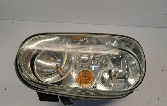 Volkswagen Golf V Headlight/headlamp 67742020
