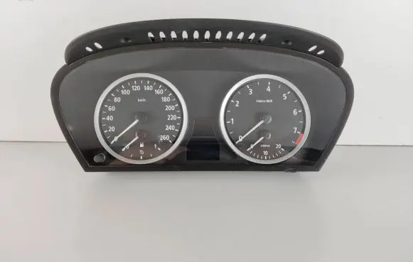 BMW 5 E60 E61 Speedometer (instrument cluster) 6983149 110080213