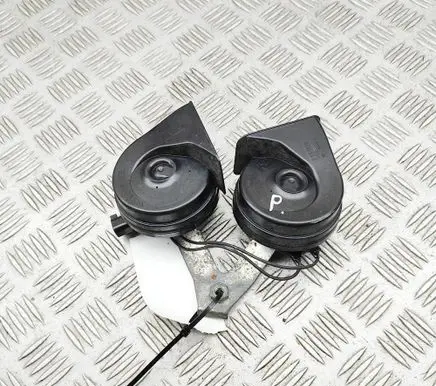Aston Martin DB9 Horn signal AD2313A803BB