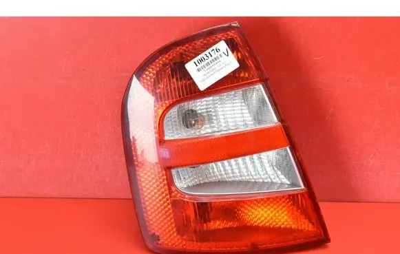 Rear/tail lights