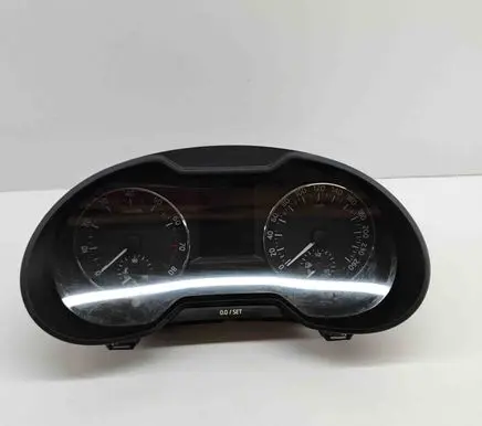 Skoda Octavia Mk3 (5E) Speedometer (instrument cluster) 5E0920871B A2C83635300
