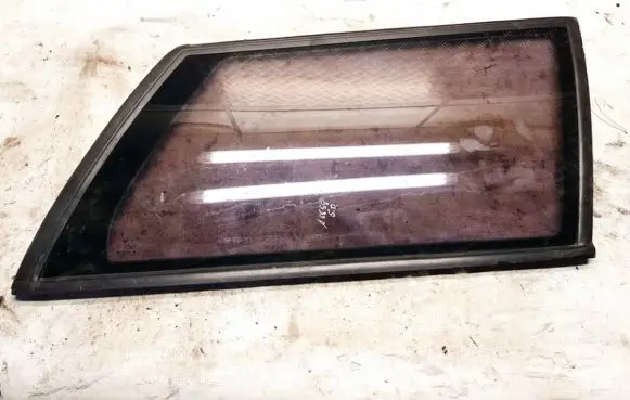 Volkswagen PASSAT B4 Rear side window