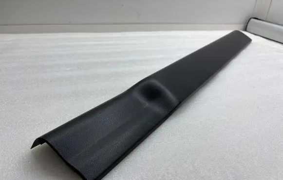 BMW i3 Front sill trim cover 7272379 58450713