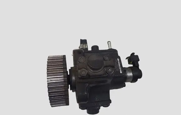 Saab 9-5 Fuel injection high pressure pump 0445010183 0055209064