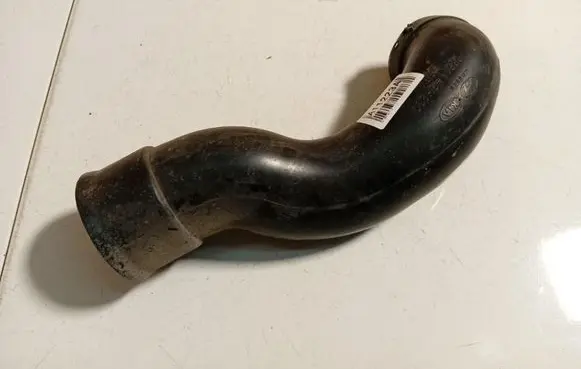 KIA Ceed Air intake hose/pipe 282112H200