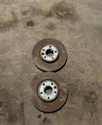 Ford Mondeo MK IV Front brake disc 