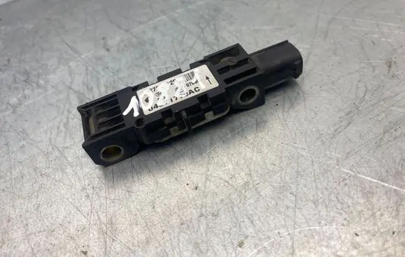 Chrysler 300 - 300C Airbag deployment crash/impact sensor 2727201925 04671779