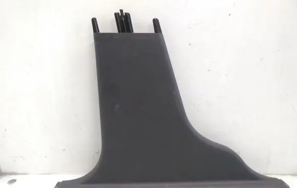 (B) pillar trim (bottom)