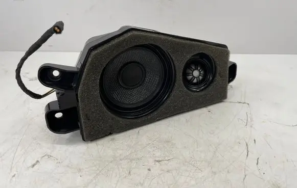 BMW X6 F16 Parcel shelf speaker 9354325 65139354325