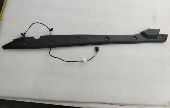 Tesla Model X Other rear door trim element 105629900D D3021327 103657900D