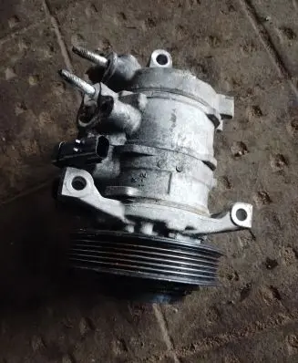 Jeep Grand Cherokee Air conditioning (A/C) compressor (pump) P68021835AF