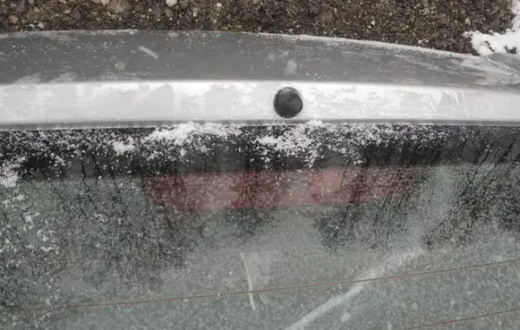 Mazda 3 I Third/center stoplight