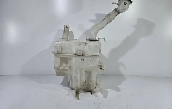Lexus CT 200H Windshield washer fluid reservoir/tank 060851376 8533060190 8533060180
