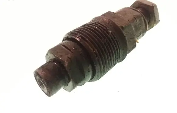 Opel Corsa B Fuel injector 