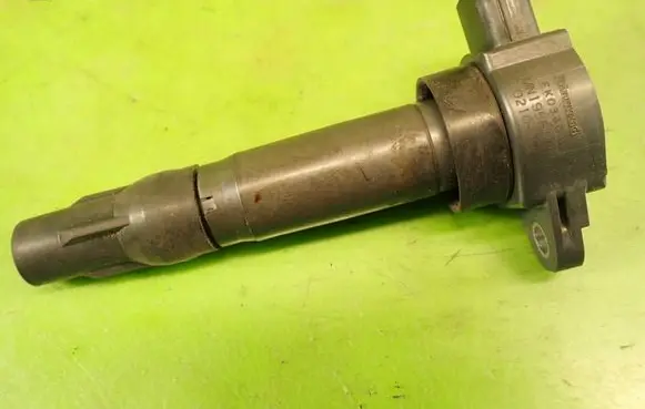 Mitsubishi Colt High voltage ignition coil MN195616