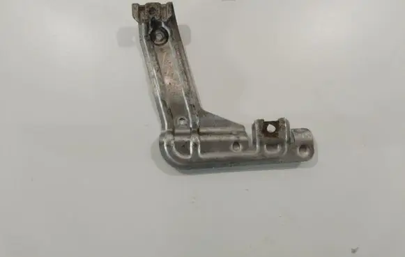 BMW 5 E60 E61 Heat shield in engine bay 24640010