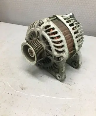 Nissan Juke I F15 Generator/alternator 231001KA1M