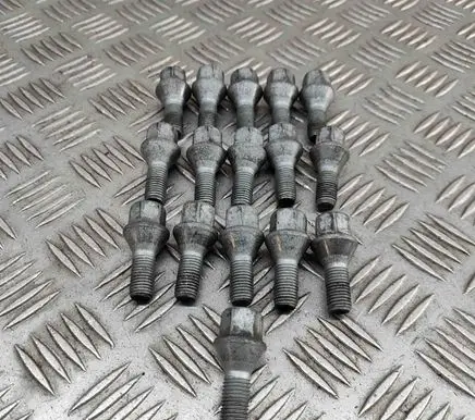 Nissan Qashqai J12 Nuts/bolts 4025400Q0R