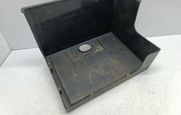 Mitsubishi Space Star Battery box tray 