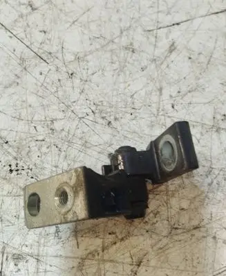 Volkswagen Touran II Front door upper hinge 