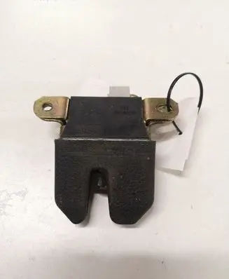 Volkswagen Bora Tailgate/trunk/boot lock/catch/latch 1J5827505