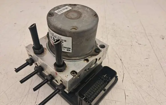 KIA Sportage ABS Pump 589203U470 769203U470 KHLN7J00382A