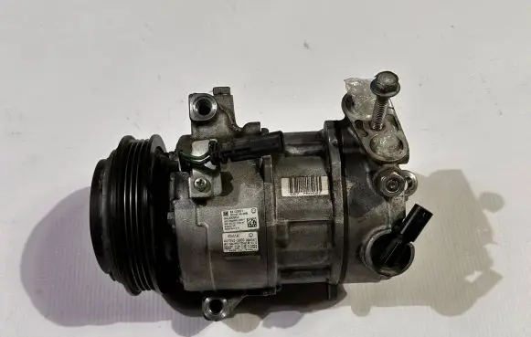 Chevrolet Camaro Air conditioning (A/C) compressor (pump) 84123921
