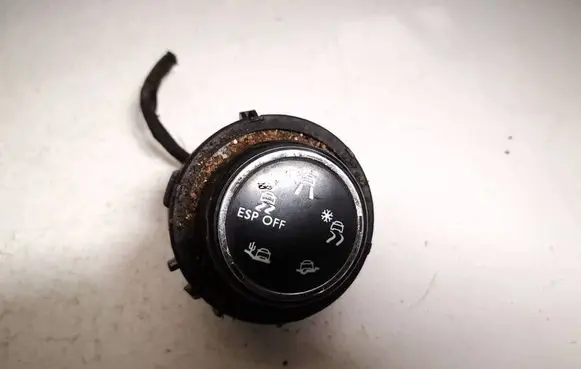 ESP (stability program) switch