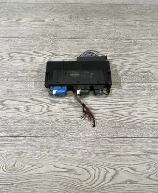 BMW 5 F10 F11 Central body control module 9393667 7291SW13 504D14F21